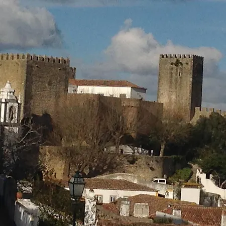 Lugar De Semesterbostad Óbidos