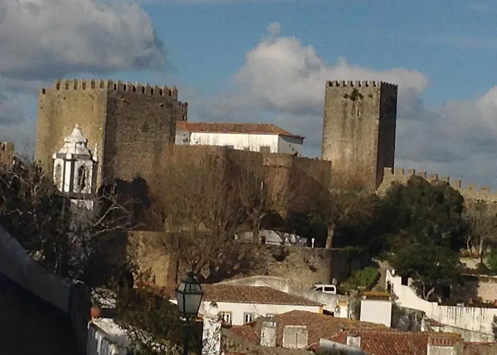 Lugar De Semesterbostad Óbidos